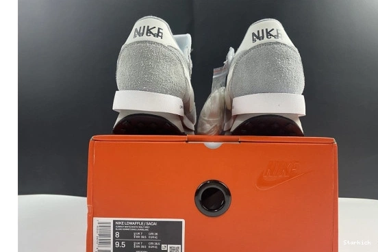 LD Fragment Grey Waffle DH2684-001 Nike sacai SF 0904